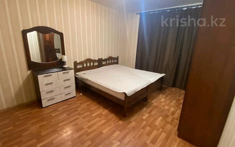 1-комнатная квартира, 40 м² помесячно, Женис 45/2