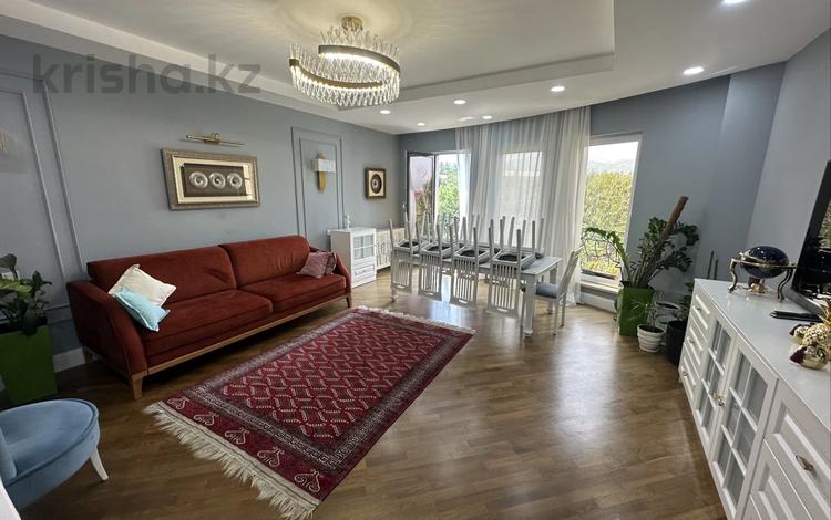 5-бөлмелі пәтер · 180 м² · 5/7 қабат, Мкр. Мирас 157блок2, бағасы: 1.2 млн ₸ в Алматы, Бостандыкский р-н — фото 2