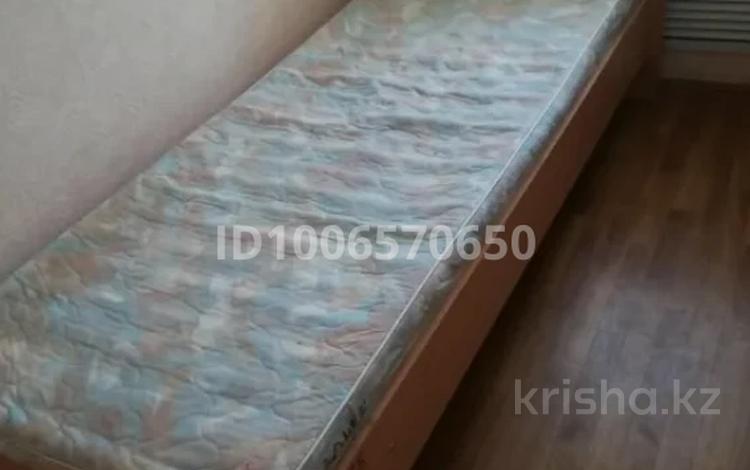 1 бөлме · 12 м², Космическая 4.1, бағасы: 140 000 ₸ в Усть-Каменогорске — фото 2