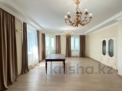 5-бөлмелі пәтер · 220 м² · 17/18 қабат, Назарбаева 223, бағасы: 180 млн ₸ в Алматы, Бостандыкский р-н