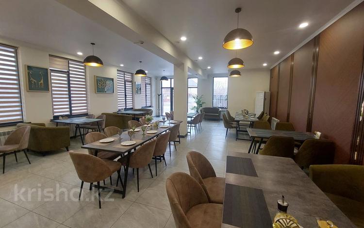 Свободное назначение, офисы, общепит, салоны красоты, бани, гостиницы и зоны отдыха, образование, развлечения · 331 м² за 178 млн 〒 в Алматы, Турксибский р-н — фото 15