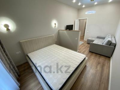 Аренда квартир в Алматы: 1-комнатная квартира · 51 м² · 3/15 этаж · помесячно, Манаса 109а — Манаса - Абая за 380 000 〒 1-комнатная квартира · 51 м² · 3/15 этаж · помесячно, Манаса 109а — Манаса - Абая за 380 000 〒 в Алматы, Алмалинский р-н
