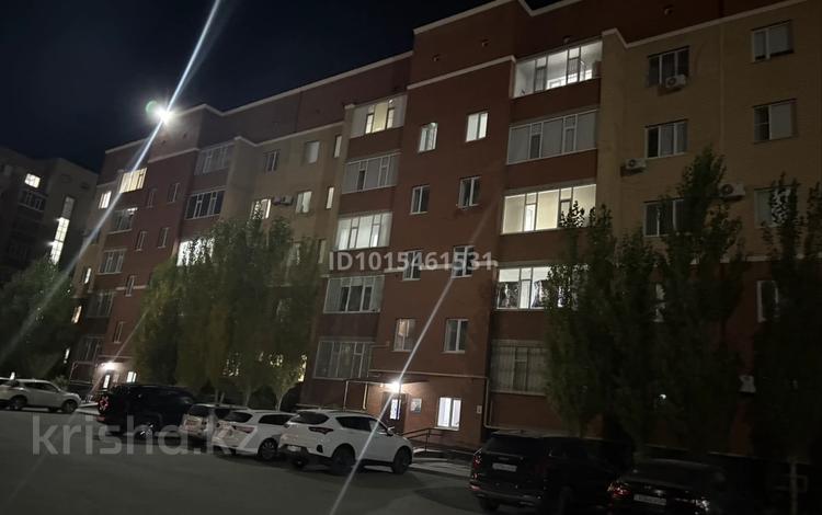 3-комнатная квартира · 90 м² · 5/6 этаж, мкр. Алтын орда 41в за 33 млн ₸ в Актобе — фото 3