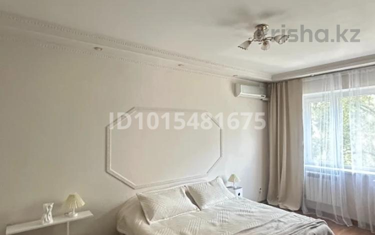 1-комнатная квартира · 41 м² · 3/5 этаж, мкр Аксай-4 8 за 34.5 млн ₸ в Алматы, Ауэзовский р-н — фото 2
