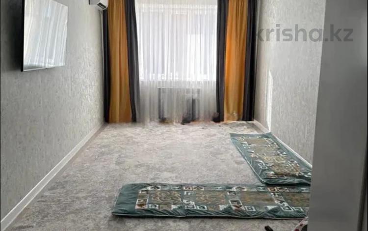 3-бөлмелі пәтер · 90 м² · 3/7 қабат, мкр. Алтын орда, Мкр Батыс 2 49Д, бағасы: 36 млн ₸ в Актобе — фото 11