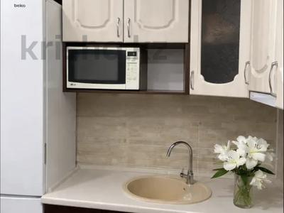 2-бөлмелі пәтер · 48 м² · 3/5 қабат, 18-шағынаудан 23, бағасы: 15 млн ₸ в Караганде, Алихана Бокейханова р-н