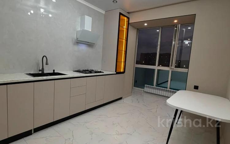 2-комнатная квартира · 52.9 м² · 5/5 этаж, мкр. Алтын орда за 25.5 млн ₸ в Актобе — фото 7