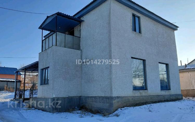 Отдельный дом · 5 комнат · 150 м² · 10 сот., Береке 32 за 35 млн ₸ в  — фото 2