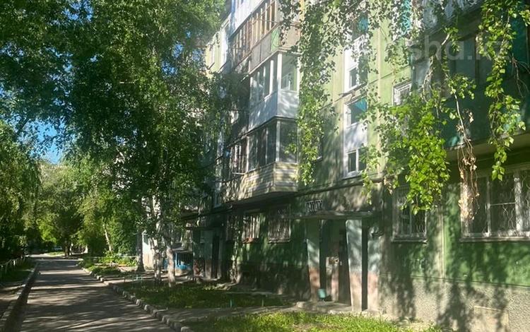 3-комнатная квартира · 60 м² · 2/5 этаж, Назарбаева 67 за 19.2 млн 〒 в Усть-Каменогорске — фото 27