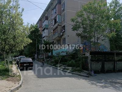 Продажа квартир в Шымкенте: 1-комнатная квартира · 13 м² · 2/5 этаж, 11-й микрорайон, 11-й микрорайон 114 — Елшібек батыр за 4.3 млн 〒 1-комнатная квартира · 13 м² · 2/5 этаж, 11-й микрорайон, 11-й микрорайон 114 — Елшібек батыр за 4.3 млн 〒 в Шымкенте, Енбекшинский р-н