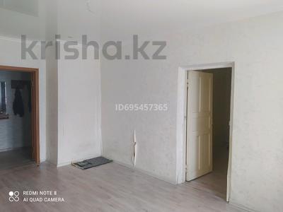 2-бөлмелі пәтер, 44 м², 1/2 қабат, Пришахтинск, Санаторная, бағасы: 4.7 млн 〒 в Караганде, Алихана Бокейханова р-н