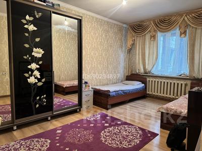 2 бөлме · 60 м² · 3 қабат, Толе би 143 — Жумалиева, бағасы: 80 000 ₸ в Алматы, Алмалинский р-н