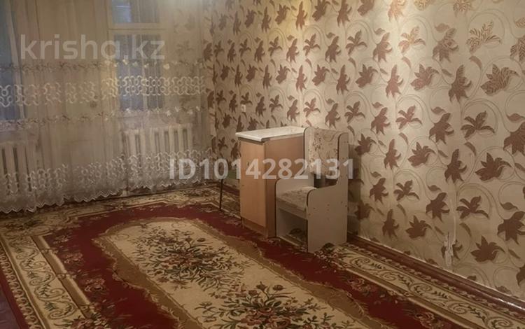 1-комнатная квартира · 40 м² · 2/5 этаж, 11-й микрорайон 190А за 100 000 ₸ в Шымкенте, Енбекшинский р-н — фото 2