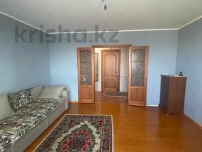 2-бөлмелі пәтер · 55 м² · 3/10 қабат, Голубые пруды ш/а., бағасы: 20 млн ₸ в Караганде, Алихана Бокейханова р-н