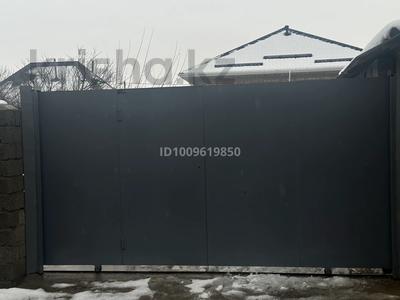 Отдельный дом · 3 комнаты · 150 м² · 6 сот., 30 4 — 30 қиылыс за 9 млн 〒 в Шубарсу