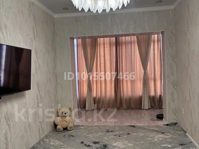 2-бөлмелі пәтер · 65 м² · 2/3 қабат, Ескі аэропорт ш/а., Бисен Жумагалиева 15, бағасы: 26 млн ₸ в Уральске, мкр Старый Аэропорт