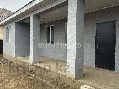 Отдельный дом · 2 комнаты · 100 м² · 6 сот., Береке (Память Ильича) — Мешіт арты за 17.5 млн ₸ в Атырау