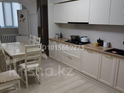 2-комнатная квартира · 96 м² · 3/5 этаж, Мкр Сырдарья 9 за 250 000 ₸ в 