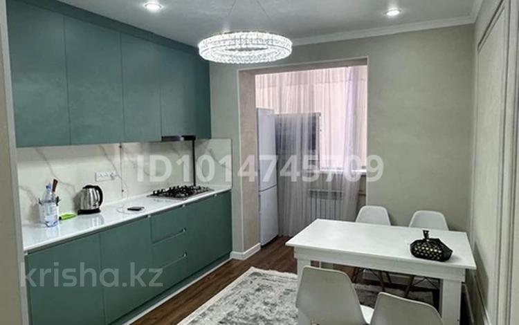 2-бөлмелі пәтер · 73 м² · 2/6 қабат, 39-ш/а. 8, бағасы: 19.5 млн ₸ в Актау, 39-й мкр — фото 2