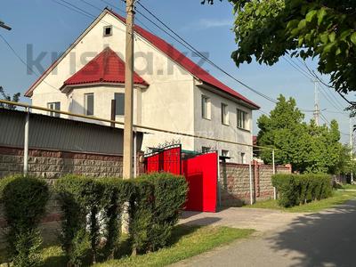 Отдельный дом · 9 комнат · 217 м² · 6 сот., Нургожа 10 за 93 млн ₸ в 