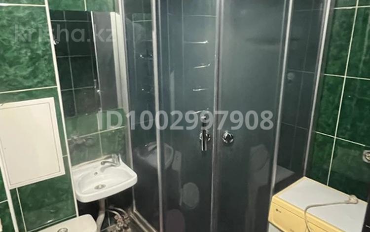 2-бөлмелі пәтер · 42 м² · 1/4 қабат, №1 ш/а. 26, бағасы: 260 000 ₸ в Алматы, Ауэзовский р-н — фото 2
