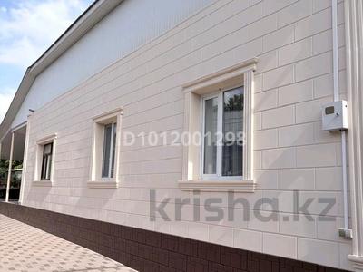 Отдельный дом · 4 комнаты · 160 м² · 10 сот., Т.Рыскулова 368 — В доль центраной дороги рядом садик школа в двух шогах за 55 млн ₸ в им. Турара рыскуловой