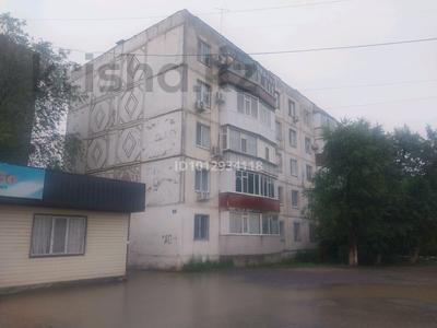2-комнатная квартира · 54 м² · 3/5 этаж, мкр 8, Гришина 70/1 за 16.5 млн ₸ в Актобе