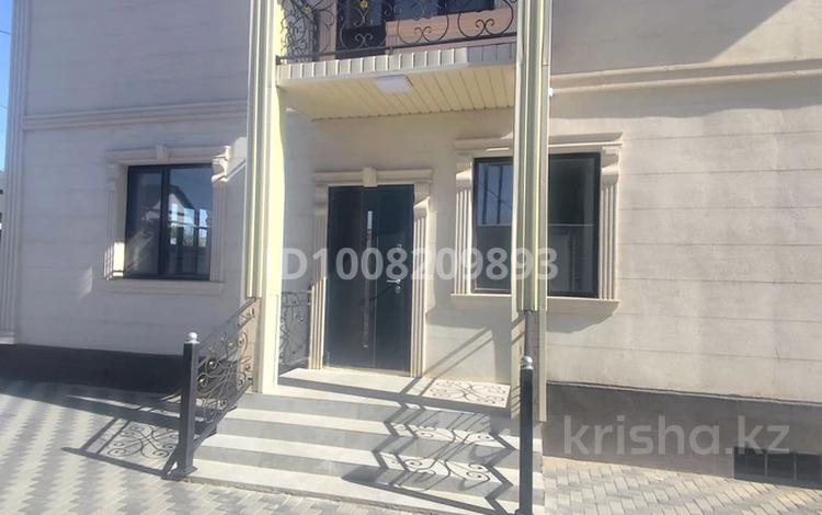 7-комнатная квартира · 210 м² · 2 этаж, Кажмукан 41 за 85 млн 〒 в Иргели — фото 2