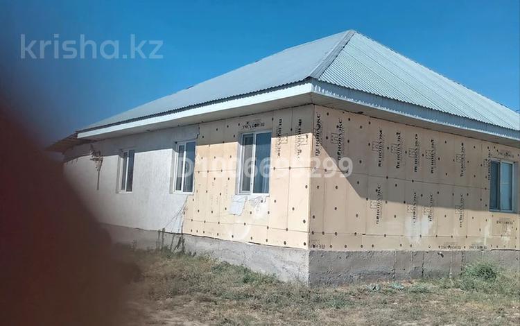 Отдельный дом · 3 комнаты · 100 м² · 8 сот., Туймебая, Нуратакент 1 за 16 млн ₸ в  — фото 2
