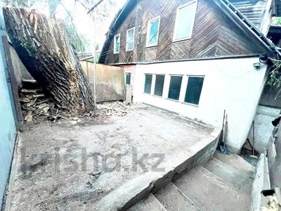 Часть дома · 4 комнаты · 80 м² · 3.02 сот., Байтасова 2а — Кармысова за 90 млн ₸ в Алматы, Медеуский р-н