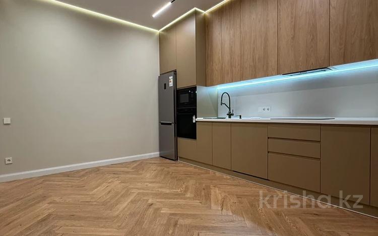 2-комнатная квартира · 90 м² · 4/19 этаж, Аль-Фараби 41 за 900 000 ₸ в Алматы, Бостандыкский р-н — фото 2