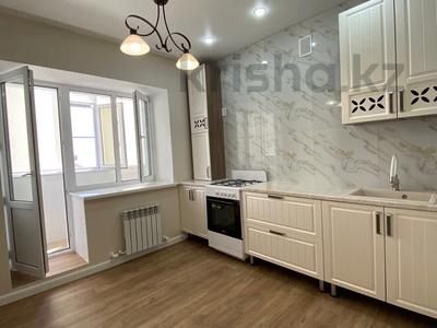 2-комнатная квартира · 62 м² · 7/9 этаж, Тауелсиздик за 26.5 млн 〒 в Актобе