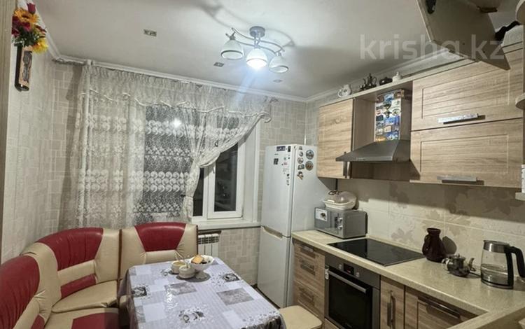 4-комнатная квартира · 75 м² · 3/5 этаж, мкр Юго-Восток, Мкр Степной 1 1/5 за 36 млн ₸ в Караганде, Казыбек би р-н — фото 2