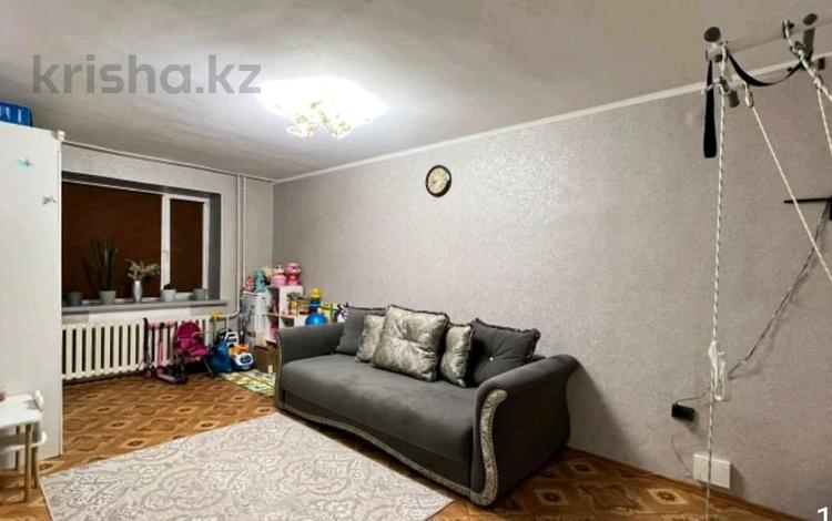 1-комнатная квартира, 33 м², 2/5 этаж помесячно, Мира за 90 000 〒 в Петропавловске — фото 2