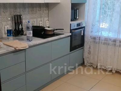 2-бөлмелі пәтер · 68 м² · 3/6 қабат, Абая 71 — Токсан Би, бағасы: 280 000 〒 в Петропавловске
