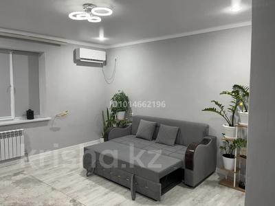 2-бөлмелі пәтер · 58 м² · 1/7 қабат, Есімхан 17/5 — Стадион, Музсарай, бағасы: 23 млн ₸ в Туркестане