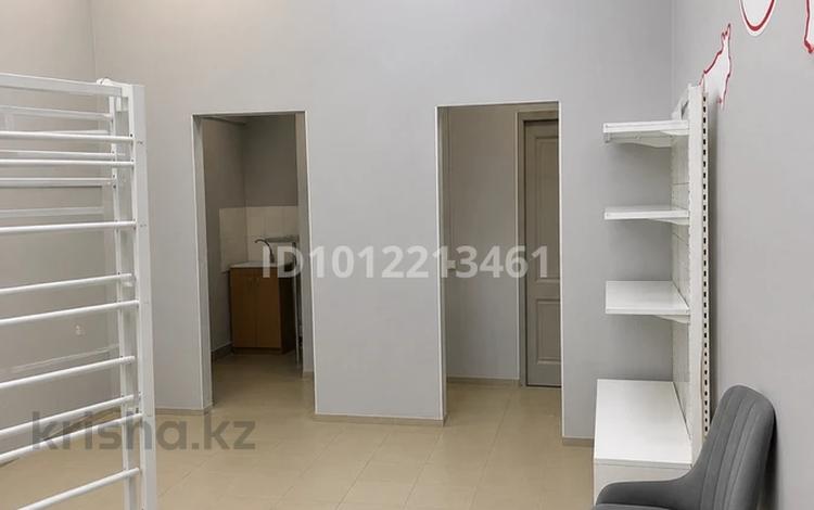 Свободное назначение · 18 м² за 200 000 ₸ в Астане, Сарайшык р-н — фото 2