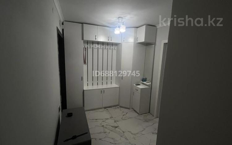 2-комнатная квартира · 60 м² · 2/9 этаж, Майры 27/2 — 25 школа за 33 млн ₸ в Павлодаре — фото 3