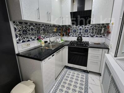 3-комнатная квартира · 55 м² · 4/4 этаж, Азаматтық 57 — Возле санатория Атырау за 250 000 ₸