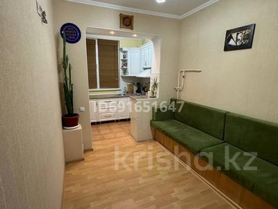 4-комнатная квартира, 90 м², 5 этаж, 12-й мкр 70 за 25 млн 〒 в Актау, 12-й мкр