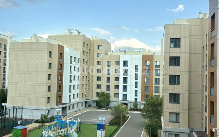 1-комнатная квартира · 40 м² · 4/6 этаж, Кабанбай Батыра 58Б за 270 000 ₸ в Астане, Есильский р-н — фото 2