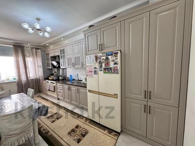 5-комнатная квартира, 164 м², 8/9 этаж, 17-й мкр 46 за 55 млн 〒 в Актау, 17-й мкр