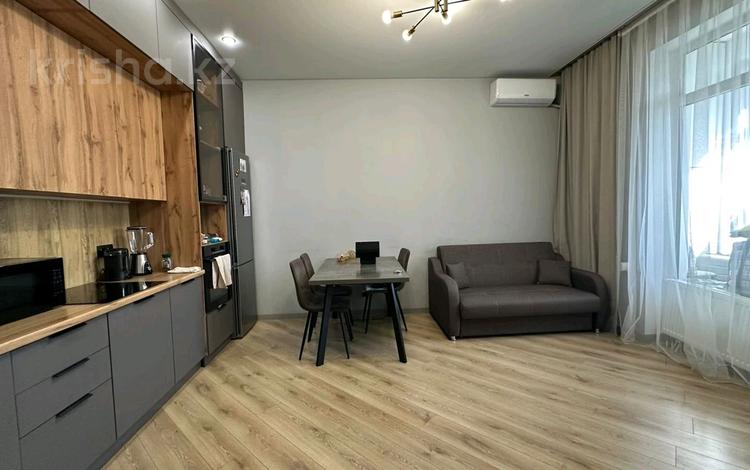 2-бөлмелі пәтер · 40 м² · 8/9 қабат, ул. Толе Би 59, бағасы: 40 млн ₸ в Астане, Есильский р-н — фото 2