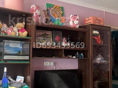 2-комнатная квартира · 50 м² · 1/4 этаж, мкр №10 А 18 — Сайна Шаляпина за 300 000 〒 в Алматы, Ауэзовский р-н