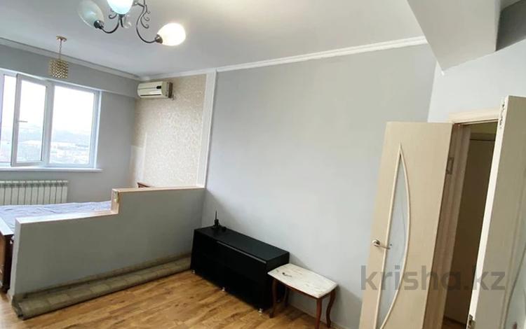 1-комнатная квартира · 46.5 м² · 10/12 этаж, Егизбаева 7/10 за 42.5 млн ₸ в Алматы, Бостандыкский р-н — фото 4