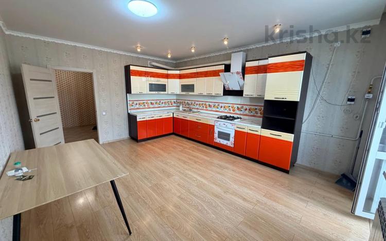 3-бөлмелі пәтер · 107.1 м² · 7/9 қабат, Нурсултана Назарбаева 197, бағасы: 52.5 млн ₸ в Костанае — фото 2