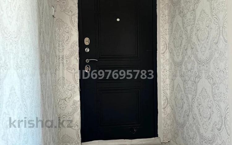 2-комнатная квартира · 36 м² · 4/5 этаж, 3 мкр 37 — Находится рядом с ДК и Акиматом за 4 млн ₸ в Каратау — фото 2