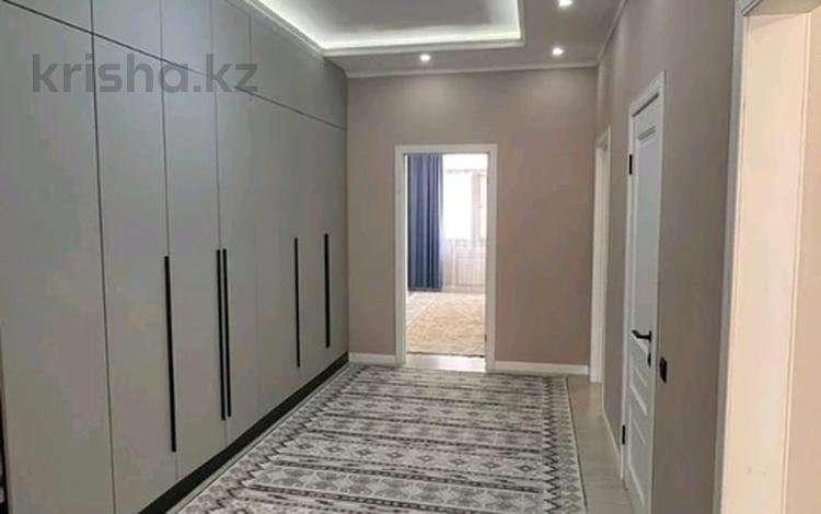 3-бөлмелі пәтер · 112 м² · 2/10 қабат, 17-й мкр 21, бағасы: 47 млн ₸ в Актау — фото 2