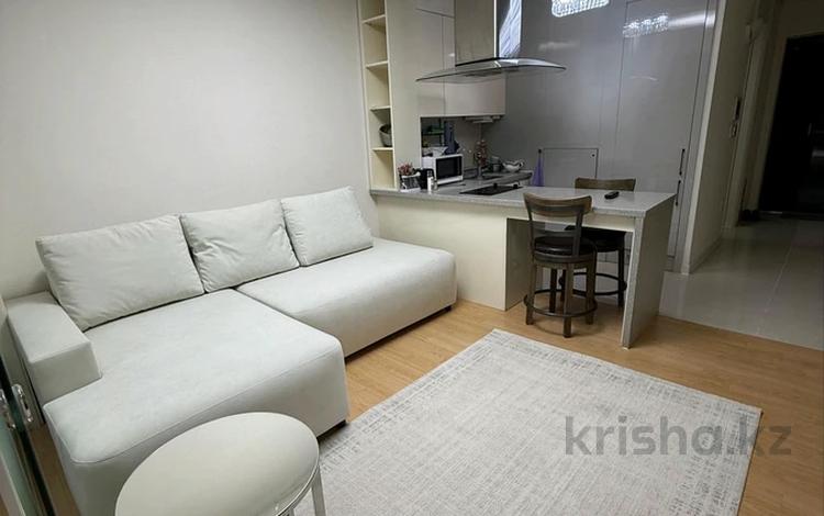 1-комнатная квартира · 44 м² · 22 этаж, Кошкарбаева 10/1 за 350 000 ₸ в Астане, Сарайшык р-н — фото 2