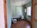 Отдельный дом · 3 комнаты · 100 м² · 10 сот., мкр Самал-1, Игилик 81 — Утегенова за 120 000 ₸ в Шымкенте, Абайский р-н — фото 6